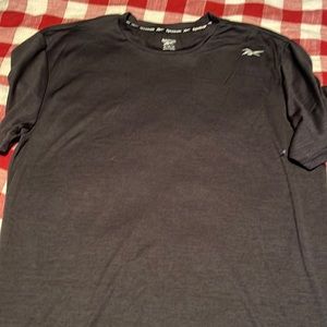 Nice T-shirt for sport